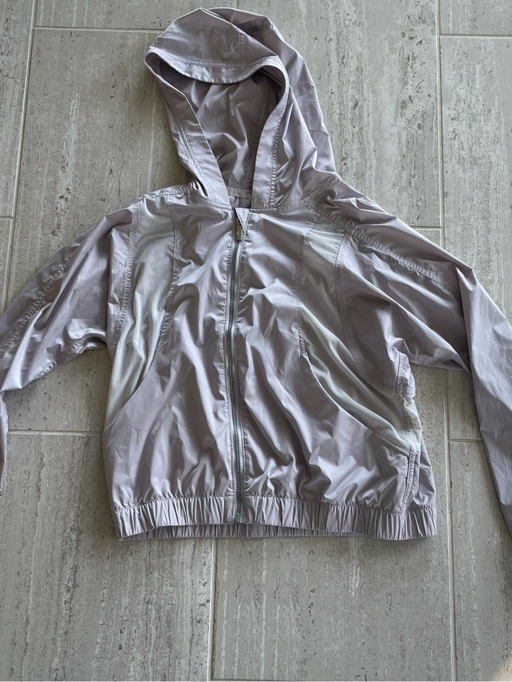 Lululemon Light gray Full Zip Lightweight Athletic Windbreaker Jacket Women Sz 4